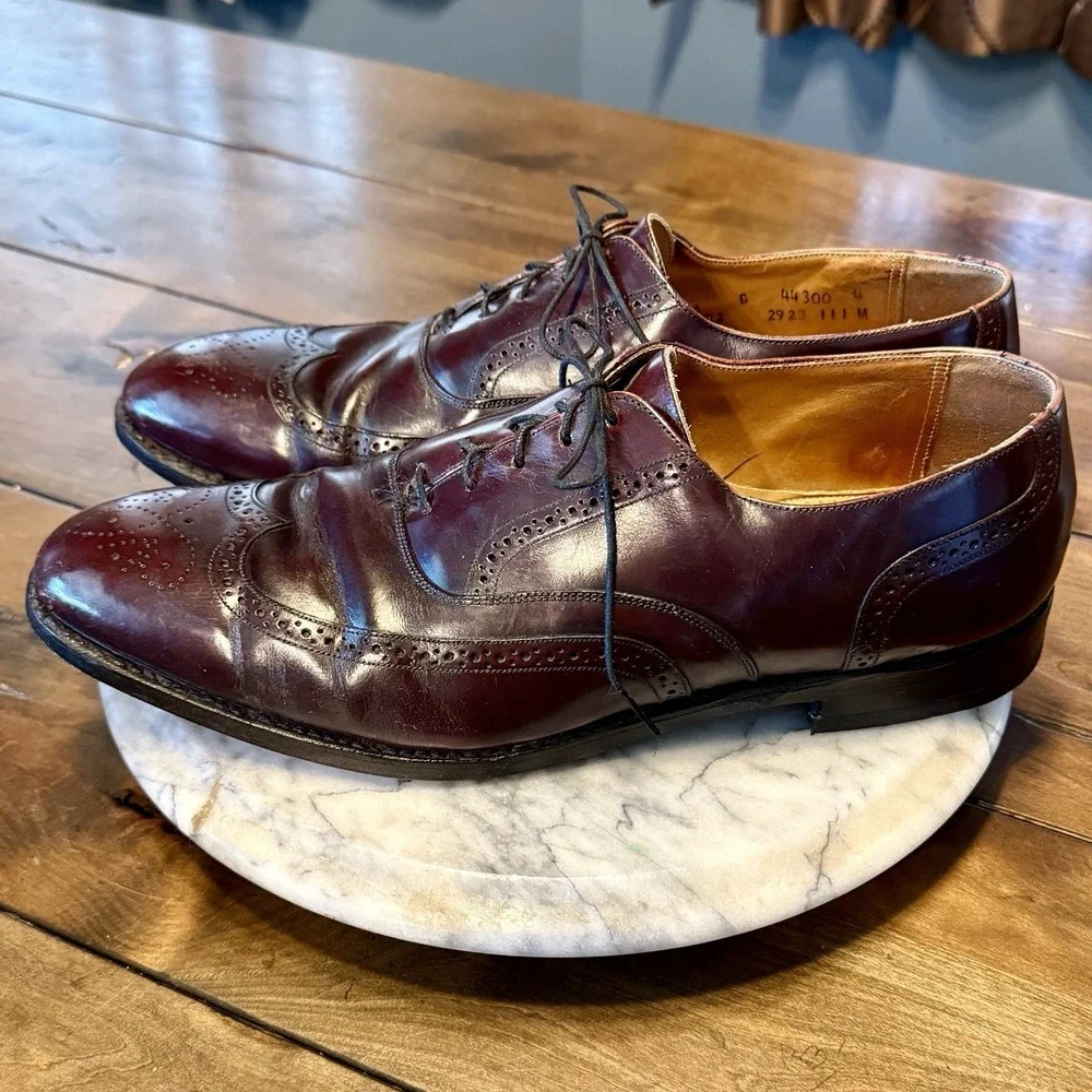 VTG Johnston & Murphy Optima Burgundy Wingtip Oxford Dress Shoes Men Sz 11